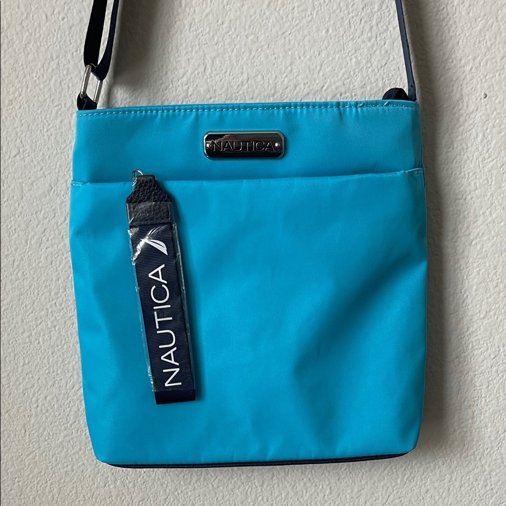 Nautica Women's Diver crossbody bag